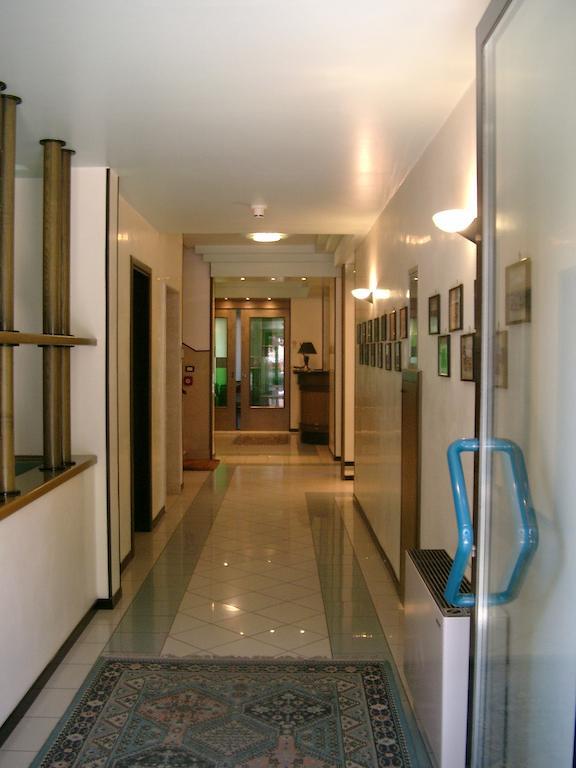 Albergo Arcobaleno Sottomarina Eksteriør bilde